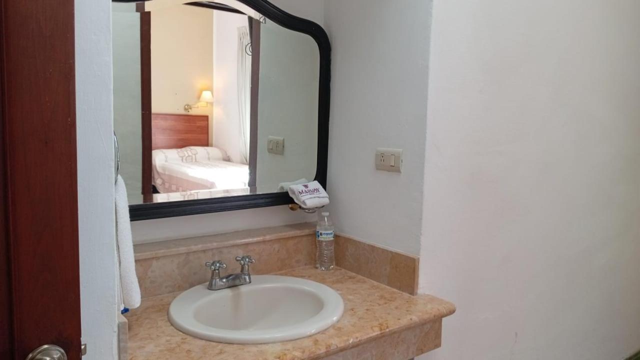 Hotel Marmoy Чолула Екстериор снимка